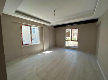 AFYON ÜÇOK EMLAKTAN KANLICA MAH SATILIK SIFIR 3+1 LÜX 1 KAT DAİRE
