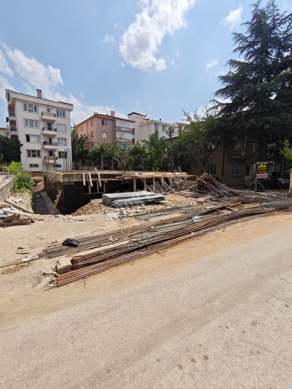 * AFYON ÜÇOK EMLAKTAN GÜVENEVLER MAH 2+1 80M² SATILIK DAİRELER *