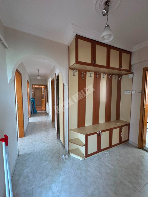 * AFYON ÜÇOK EMLAKTAN HARBİŞ KOCATEPE MAH 3+1 115M² TEMİZ BAKIMLI KİRALIK DAİRE *