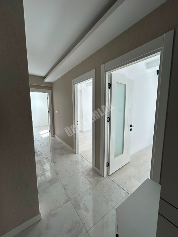 AFYON ÜÇOK EMLAKTAN KANLICA MAH SATILIK SIFIR 3+1 LÜX 1 KAT DAİRE