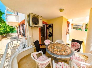 Didim Altınkum’da Satılık Bahçeli 3+1 Tripleks Villa - Denize Yakın