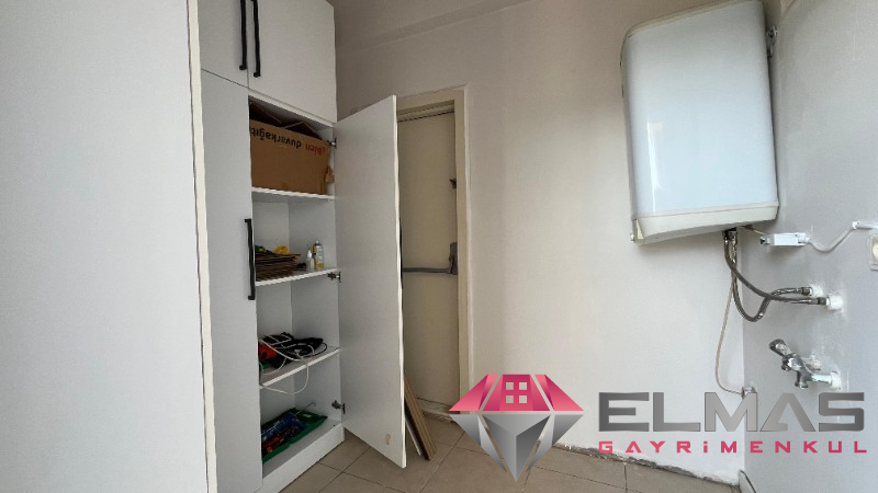 Elmas'tan Merkez'de Peyzajını Panoramik Seyredeceğiniz Geniş 4+1