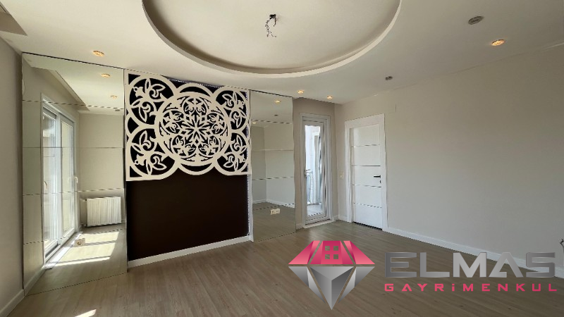 Elmas'tan Merkez'de Peyzajını Panoramik Seyredeceğiniz Geniş 4+1