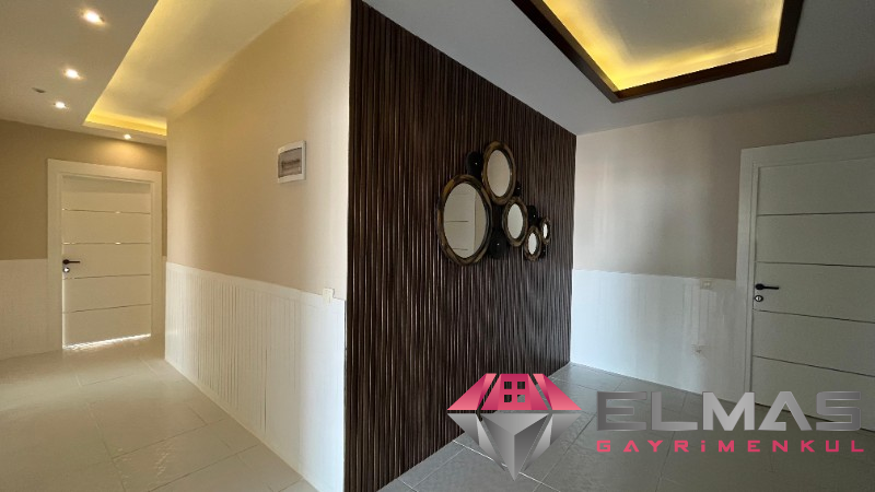 Elmas'tan Merkez'de Peyzajını Panoramik Seyredeceğiniz Geniş 4+1