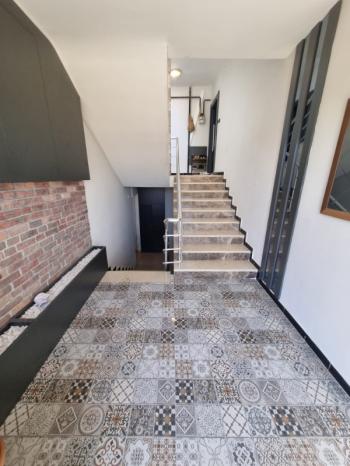 * AFYON ÜÇOK EMLAKTAN YENİCE MAH 120M² 3+1 TEMİZ BAKIMLI SİTE İÇERİSİNDE SATILIK DAİRE *
