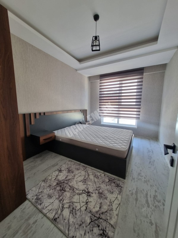 * AFYON ÜÇOK EMLAKTAN UYDUKENT SELÇUKLU MAH 2+1 80M² TEMİZ BAKIMLI SATILIK DAİRE *