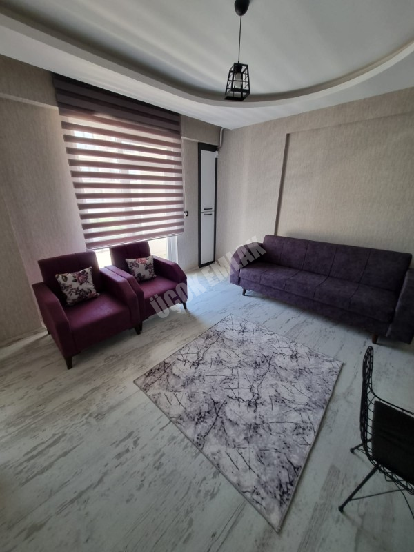 * AFYON ÜÇOK EMLAKTAN UYDUKENT SELÇUKLU MAH 2+1 80M² TEMİZ BAKIMLI SATILIK DAİRE *