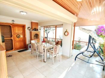 Didim Mavişehir Tepeönü Sitesi'nde Deniz Manzaralı Eşyalı 3+1 Satılık Villa