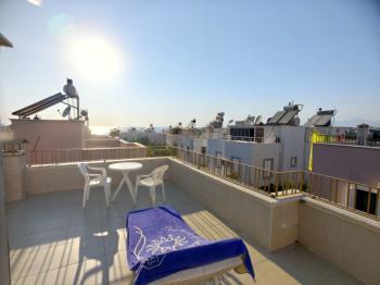 Didim Mavişehir Tepeönü Sitesi'nde Deniz Manzaralı Eşyalı 3+1 Satılık Villa