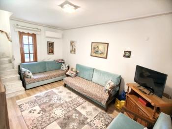 Didim Mavişehir Tepeönü Sitesi'nde Deniz Manzaralı Eşyalı 3+1 Satılık Villa