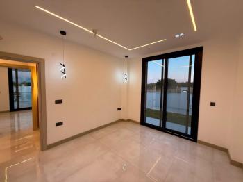 Didim'de Satılık 620 M2 Arsa İçerisinde 3+1 Villa