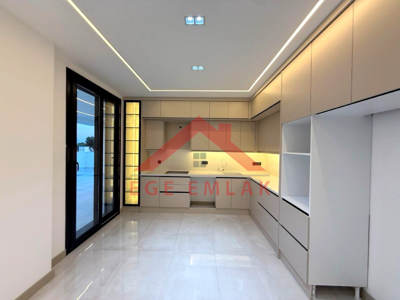 Didim'de Satılık 620 M2 Arsa İçerisinde 3+1 Villa