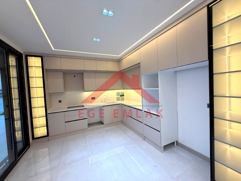 Didim'de Satılık 620 M2 Arsa İçerisinde 3+1 Villa