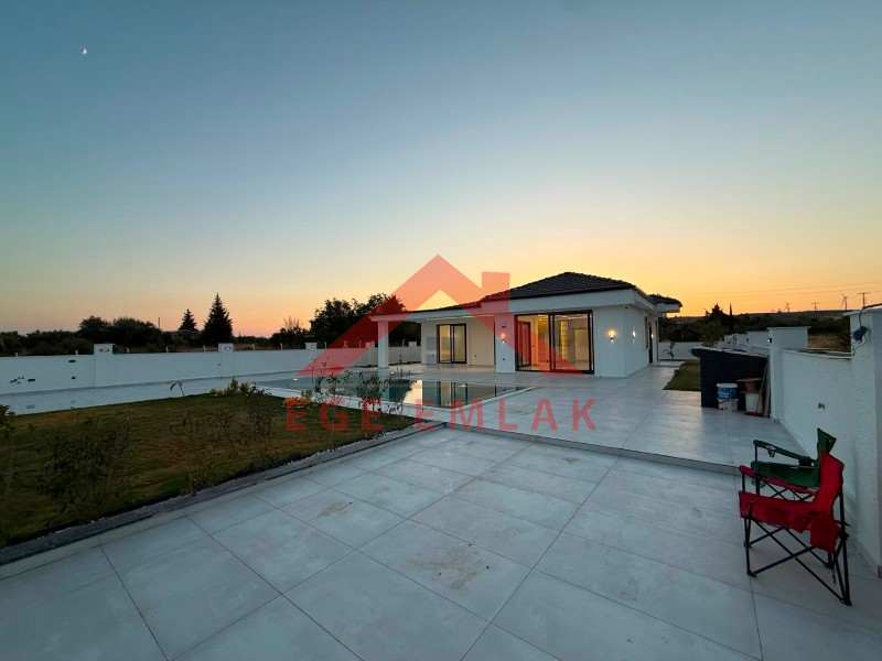 Didim'de Satılık 620 M2 Arsa İçerisinde 3+1 Villa