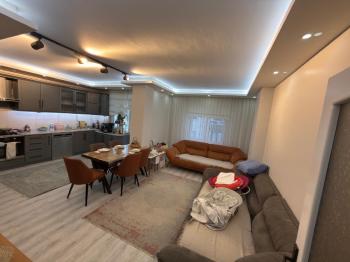 GÜVENAY - ÇORUM BAHÇELİEVLER KIZ MESLEK LİSESİ KARŞISI 4+1 KİRALIK DAİRE 