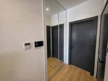  KKTC LEFKOŞA KÜÇÜKKAYMAKLI'DA SATILIK 3+1 FULL EŞYALI TÜRK KOÇANLI DAİRE