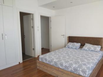 KKTC GİRNE MERKEZDE DENİZ VE DAĞ MANZARALI SATILIK 3+1 PENTHOUSE DAİRE