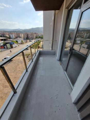 * AFYON ÜÇOK EMLAKTAN GÜVENEVLER MAH 3+1 110M² SIFIR LÜKS SATILIK DAİRELER *