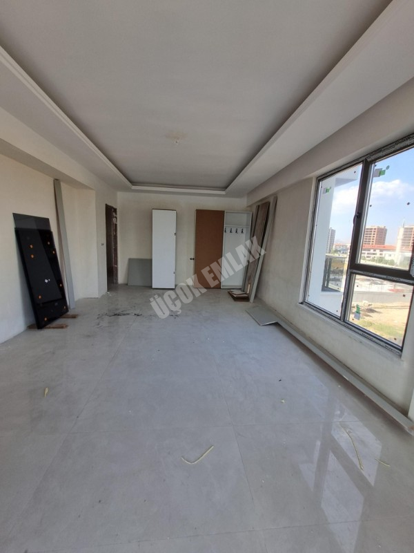 * AFYON ÜÇOK EMLAKTAN GÜVENEVLER MAH 3+1 110M² SIFIR LÜKS SATILIK DAİRELER *