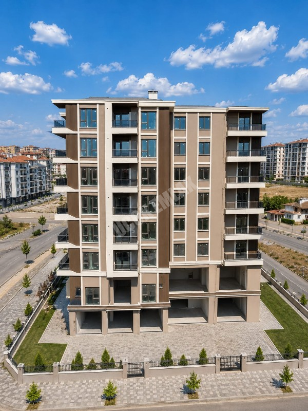 * AFYON ÜÇOK EMLAKTAN GÜVENEVLER MAH 3+1 110M² SIFIR LÜKS SATILIK DAİRELER *