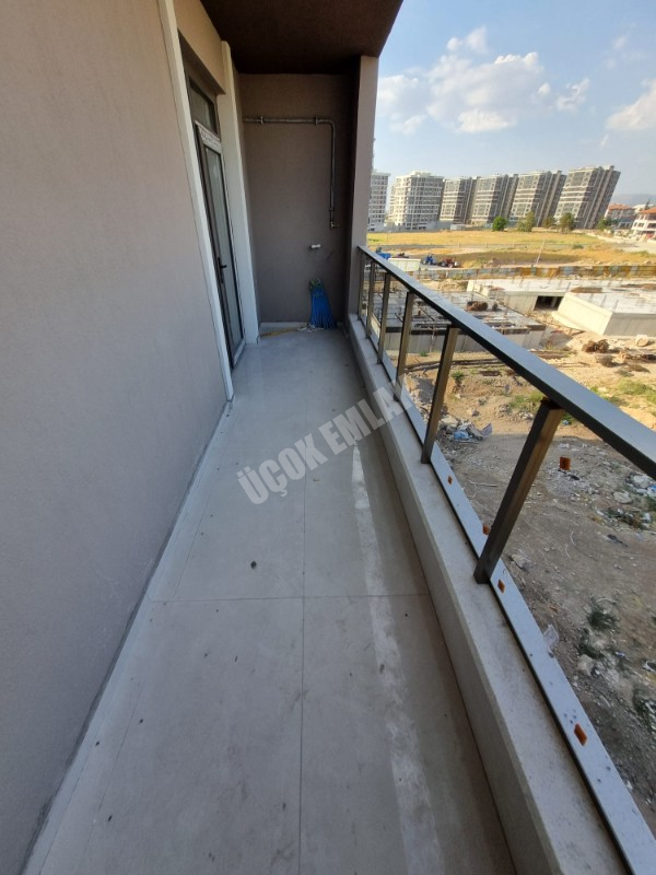 * AFYON ÜÇOK EMLAKTAN GÜVENEVLER MAH 3+1 110M² SIFIR LÜKS SATILIK DAİRELER *