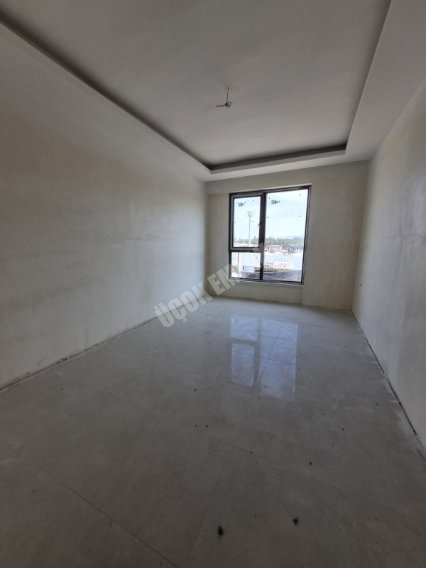 * AFYON ÜÇOK EMLAKTAN GÜVENEVLER MAH 3+1 110M² SIFIR LÜKS SATILIK DAİRELER *