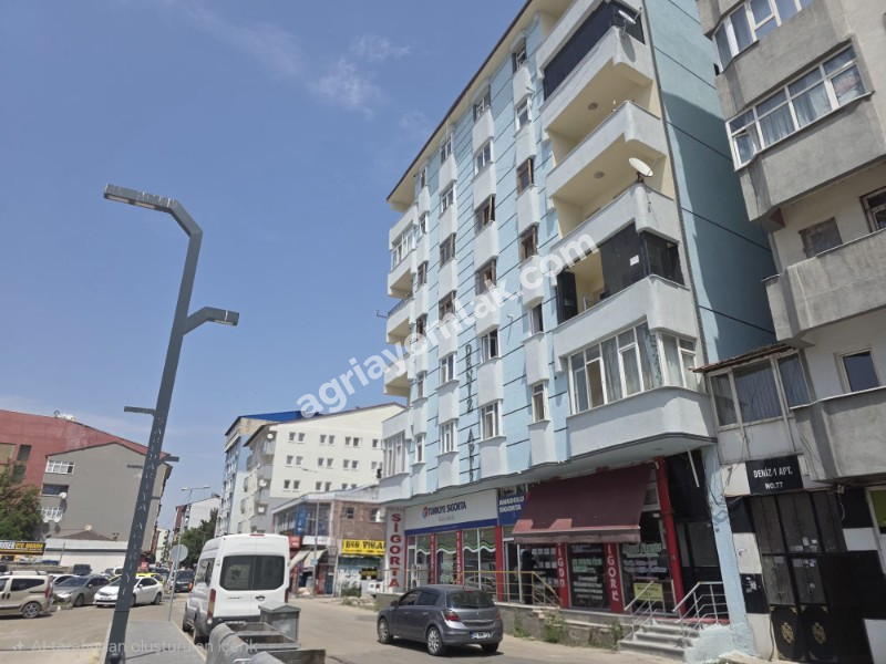LEYLEKPINAR'DA ŞAKIRO KENT MEYDANIN YAKININDA SATILIK 2+1 DAİRE