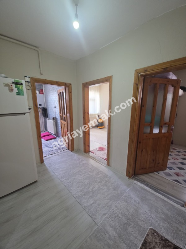 LEYLEKPINAR'DA ŞAKIRO KENT MEYDANIN YAKININDA SATILIK 2+1 DAİRE