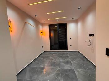 Didim'in Efeler Mahallesinde Satılık 4+1 Villa