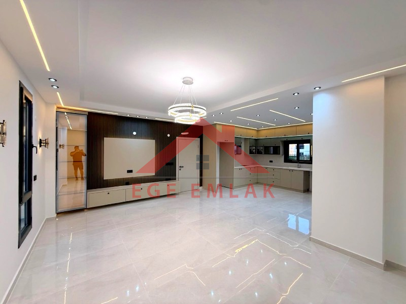 Didim'de Satılık Akıllı Sistemli 4+1 Villa