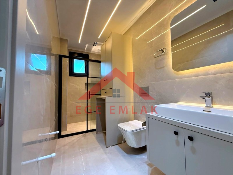 Didim'de Satılık Akıllı Sistemli 4+1 Villa