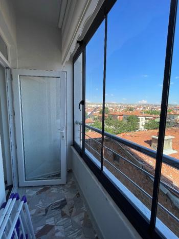 GÜVENAY - ÇORUM KALE KARŞISI ARA KAT SATILIK 3+1 DAİRE