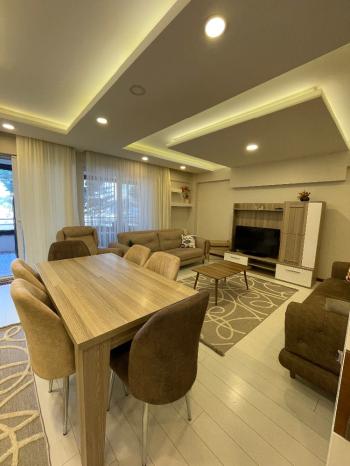 GÜVENAY - ÇORUM SARMAHALl SİTESİ ÇOK GENİŞ SATILIK 4+1 DAİRE