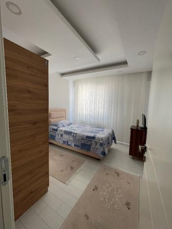 GÜVENAY - ÇORUM SARMAHALl SİTESİ ÇOK GENİŞ SATILIK 4+1 DAİRE
