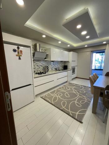 GÜVENAY - ÇORUM SARMAHALl SİTESİ ÇOK GENİŞ SATILIK 4+1 DAİRE