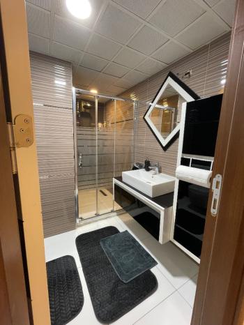 GÜVENAY - ÇORUM SARMAHALl SİTESİ ÇOK GENİŞ SATILIK 4+1 DAİRE