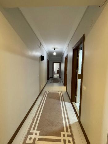GÜVENAY - ÇORUM SARMAHALl SİTESİ ÇOK GENİŞ SATILIK 4+1 DAİRE