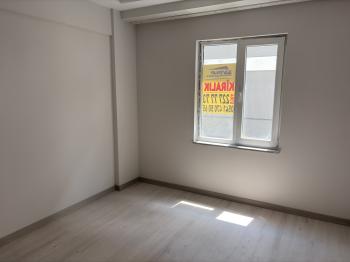 GÜVENAY - ÇORUM ÇEPNİ FEN LİSESİ BÖLGESİ 2+0 KİRALIK DAİRE