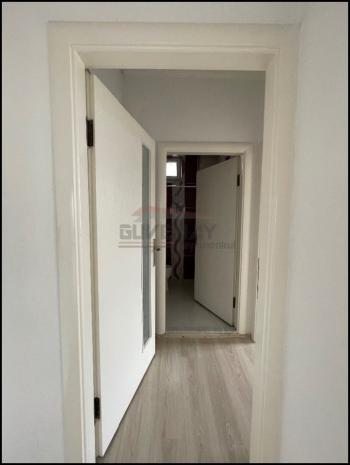 Güvenay - Çorum Adil Can Demir Parkı Altı 3+1 Bakımlı Kiralık Daire