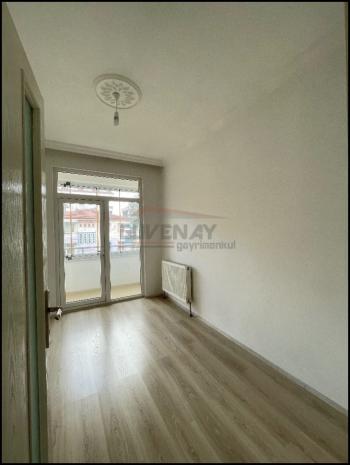 Güvenay - Çorum Adil Can Demir Parkı Altı 3+1 Bakımlı Kiralık Daire
