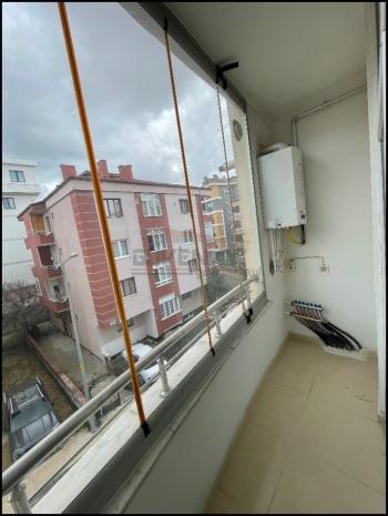 Güvenay - Çorum Adil Can Demir Parkı Altı 3+1 Bakımlı Kiralık Daire