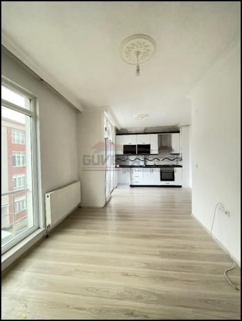 Güvenay - Çorum Adil Can Demir Parkı Altı 3+1 Bakımlı Kiralık Daire