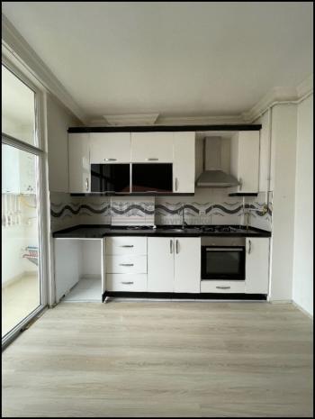 Güvenay - Çorum Adil Can Demir Parkı Altı 3+1 Bakımlı Kiralık Daire