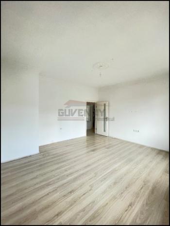 Güvenay - Çorum Adil Can Demir Parkı Altı 3+1 Bakımlı Kiralık Daire