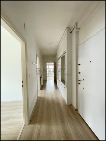 Güvenay - Çorum Adil Can Demir Parkı Altı 3+1 Bakımlı Kiralık Daire