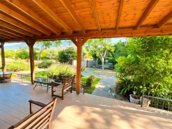KKTC Girne Karşıyaka 1.250 m² Arsa İçerisinde Satılık 3+1 Müstakil Ev