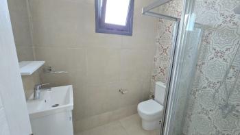 Kktc Girne Alsancak bolgesi 3+1 kiralik yari esyali villa