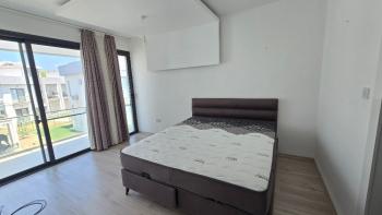 Kktc Girne Alsancak bolgesi 3+1 kiralik yari esyali villa
