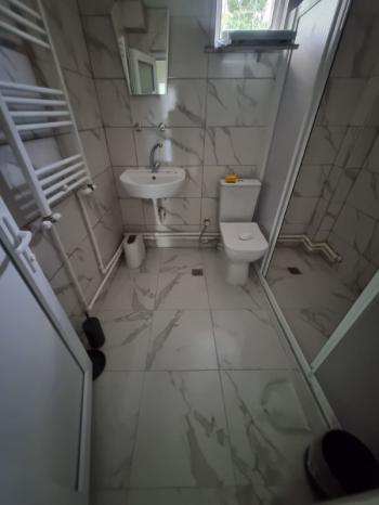* AFYON ÜÇOK EMLAKTAN EŞREFPAŞA MAH 3+1 120M² TEMİZ BAKIMLI İÇİ YAPILI SATILIK DAİRE 
