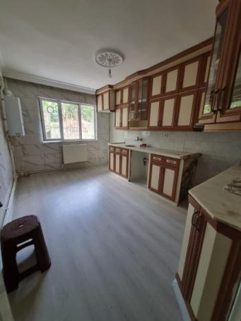 * AFYON ÜÇOK EMLAKTAN EŞREFPAŞA MAH 3+1 120M² TEMİZ BAKIMLI İÇİ YAPILI SATILIK DAİRE 